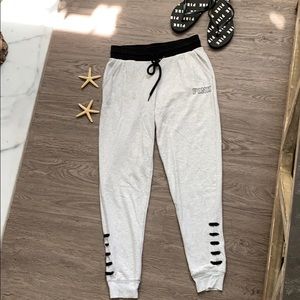 VS “Pink” leggings